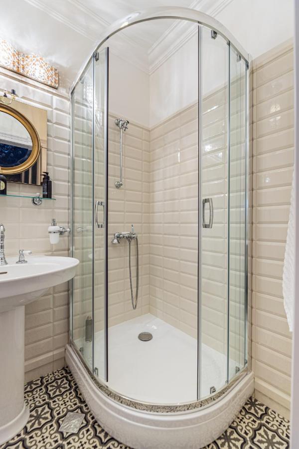 Krone Apartment Brašov Exteriér fotografie